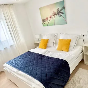 Strahlende Erdgeschoss-wohnung Im Neubau Naehe Legoland Ichenhausen